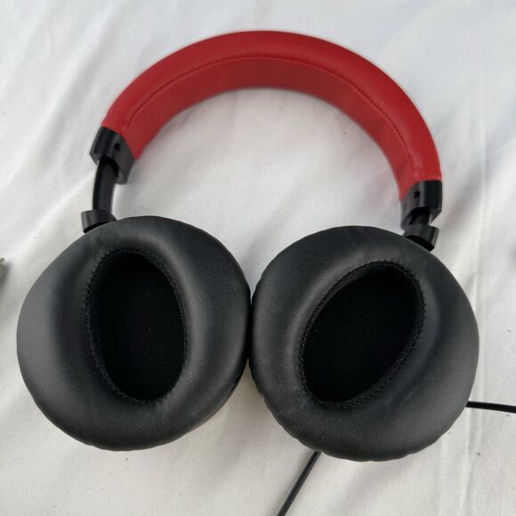Bluetooth Headphones Unbranded With Charging Cord Ear Volume Control Red & Black - Picture 2 of 6